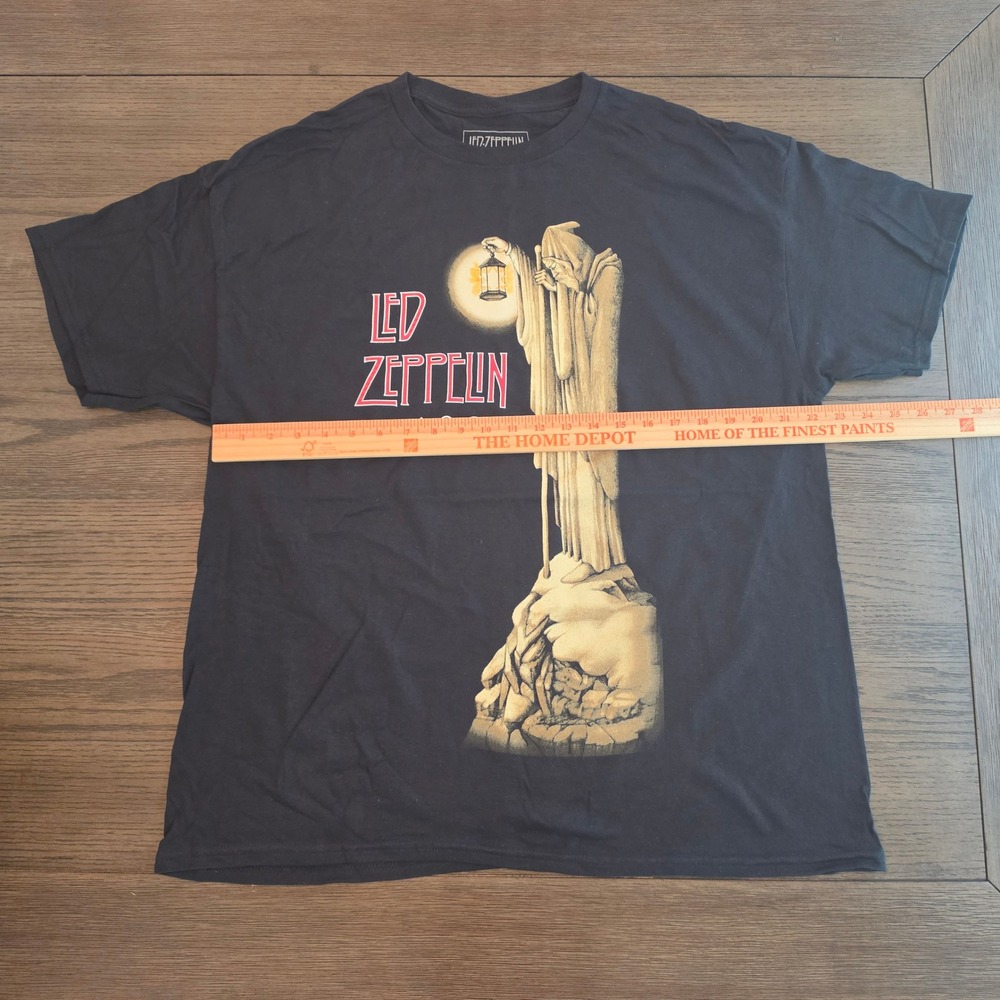 Led Zeppelin The Hermit Graphic T-Shirt Black XL Rock Band Tee Licensed NWOT - Picture 3 of 4